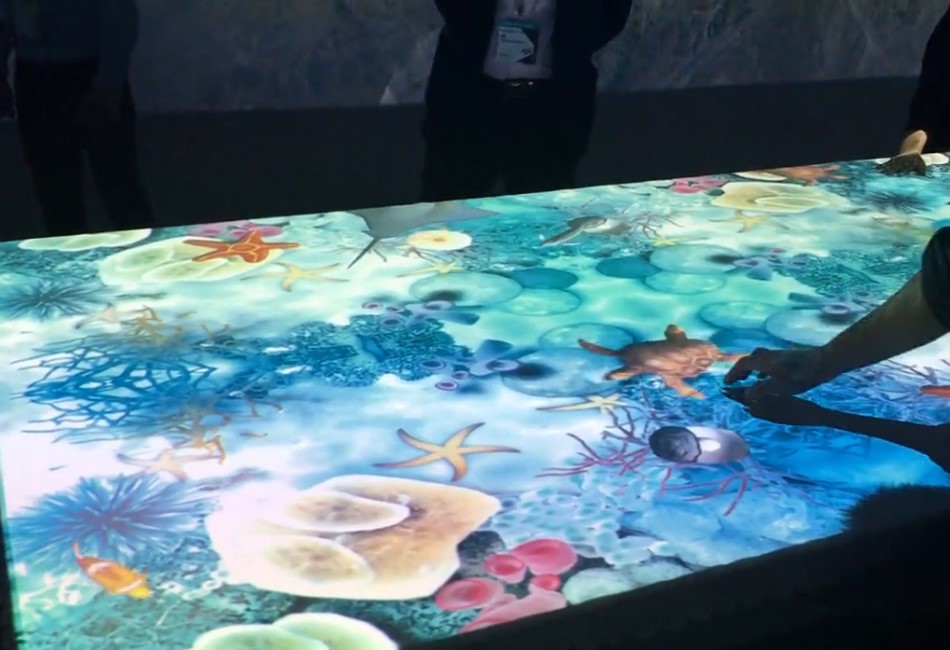 桌面互動(dòng)投影-好奇數(shù)字科技